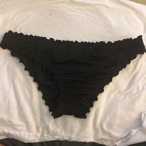 Shade & Shore black ruffle cheeky swim bottoms